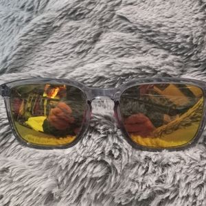 Mens Nike Circuit w/ yellow red  lenses